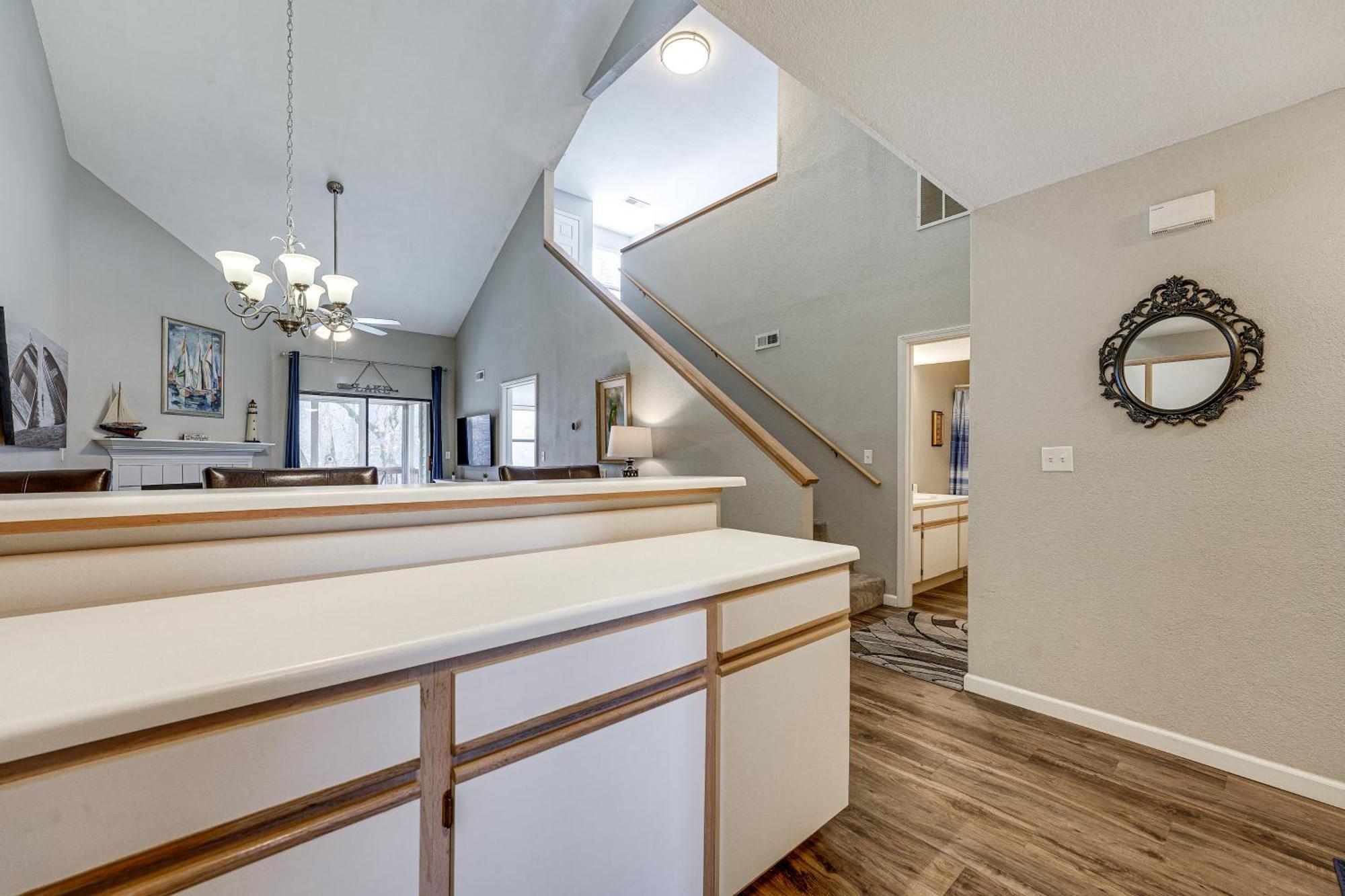 Lakefront Branson Penthouse With Resort Amenities! 외부 사진