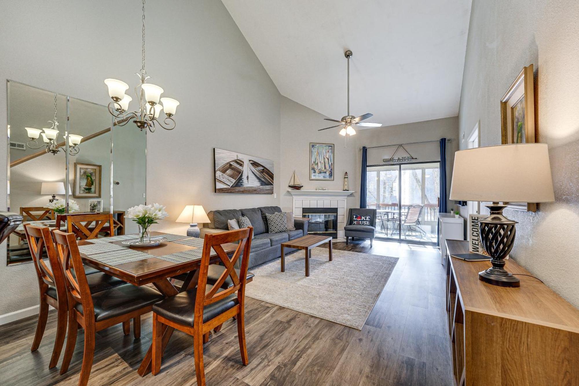 Lakefront Branson Penthouse With Resort Amenities! 외부 사진