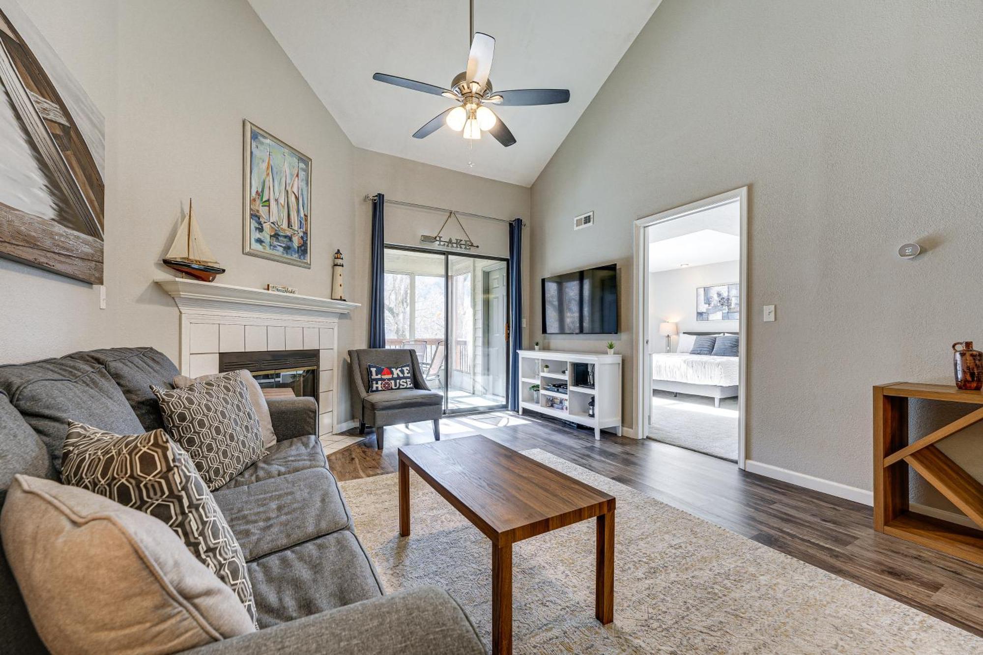 Lakefront Branson Penthouse With Resort Amenities! 외부 사진